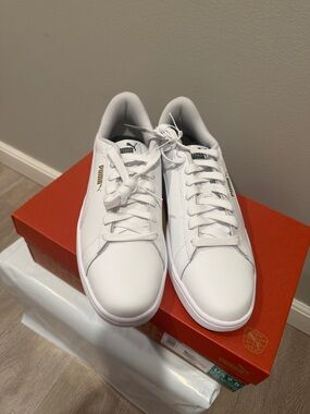Puma White Low-Top Sneakers with Gold logo and